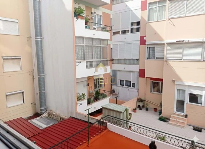 Apartamento T2 para Venda em Alverca do Ribatejo e Sobralinho Foto 1