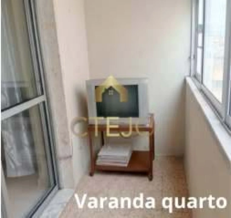 Apartamento T2 para Venda em Alverca do Ribatejo e Sobralinho Foto 16