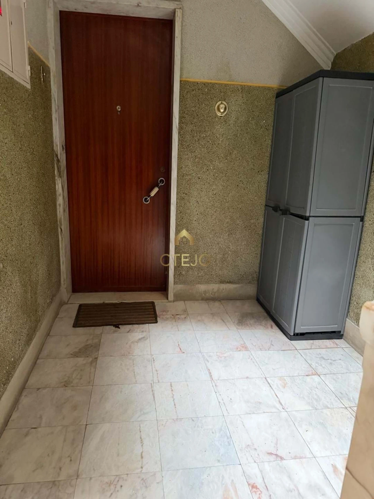 Apartamento T1 para Venda em Águas Livres Foto 9