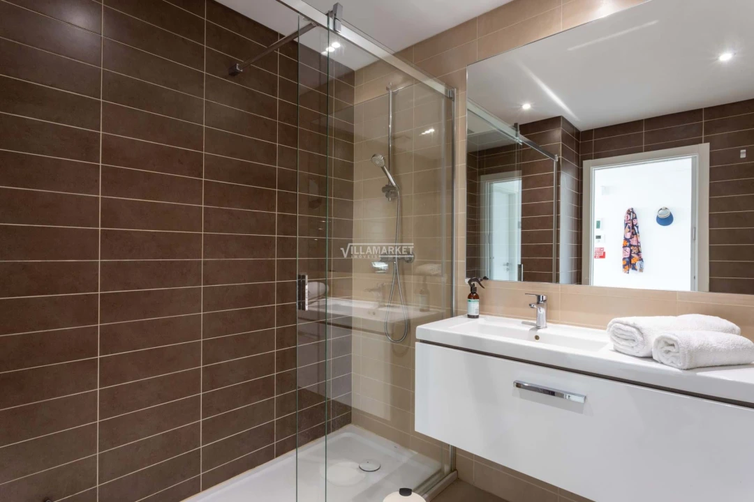 Moradia T3 para Venda em Albufeira e Olhos de Água Foto 37