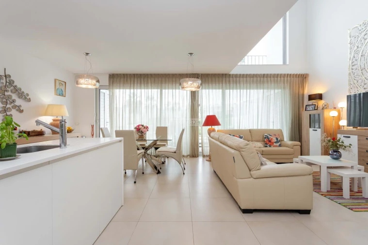 Moradia T3 para Venda em Albufeira e Olhos de Água Foto 6