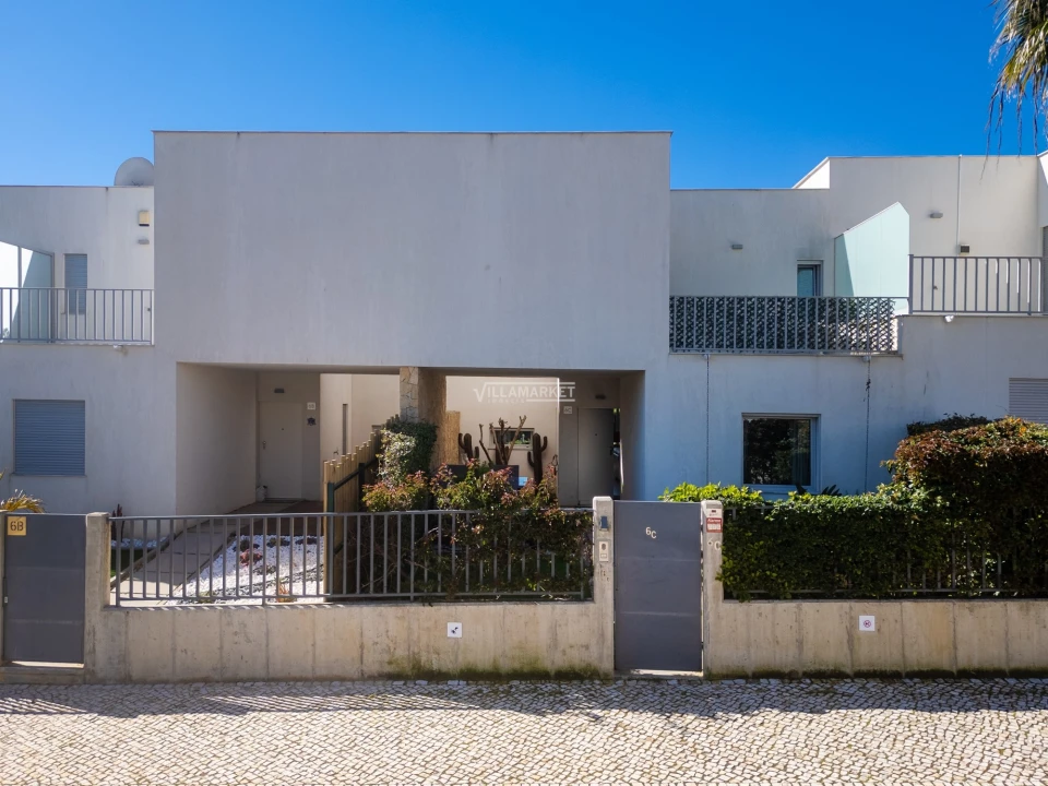 Moradia T3 para Venda em Albufeira e Olhos de Água Foto 4