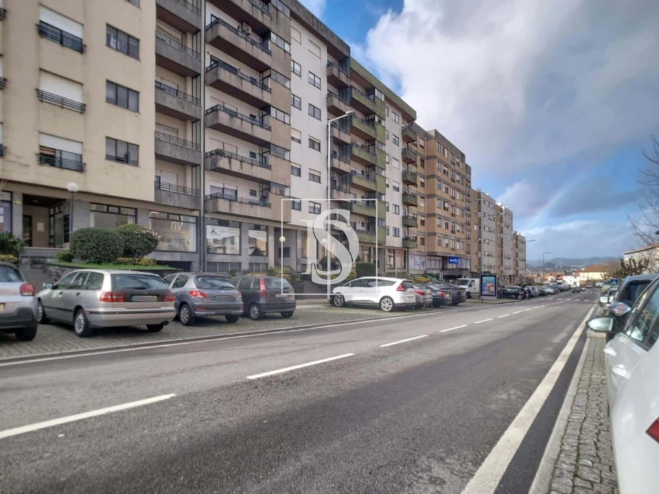 Apartamento T2 para Venda em Aguas Santas Foto 1