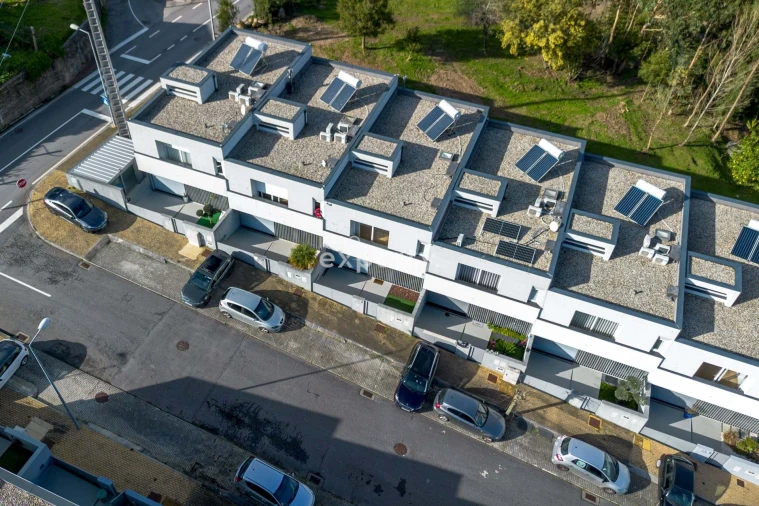 Moradia T3 para Venda em Lemenhe, Mouquim e Jesufrei Foto 2