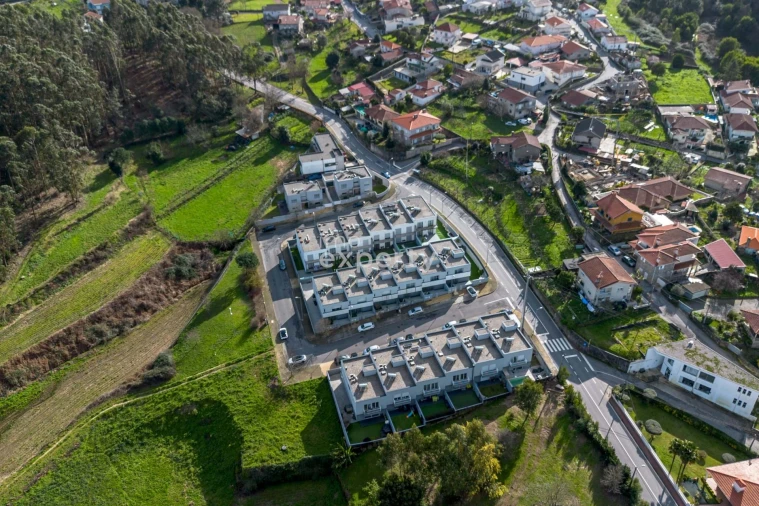 Moradia T3 para Venda em Lemenhe, Mouquim e Jesufrei Foto 4