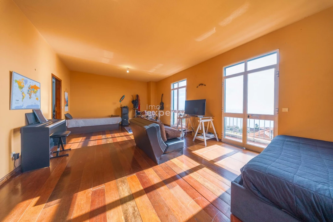 Moradia T4 para Venda em São Gonçalo Foto 66