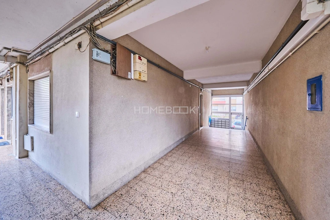 Apartamento T2 para Venda em Pinhal Novo Foto 15