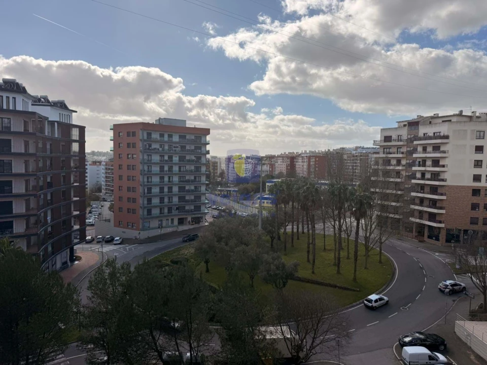 Apartamento T3 para Venda em Odivelas Foto 36