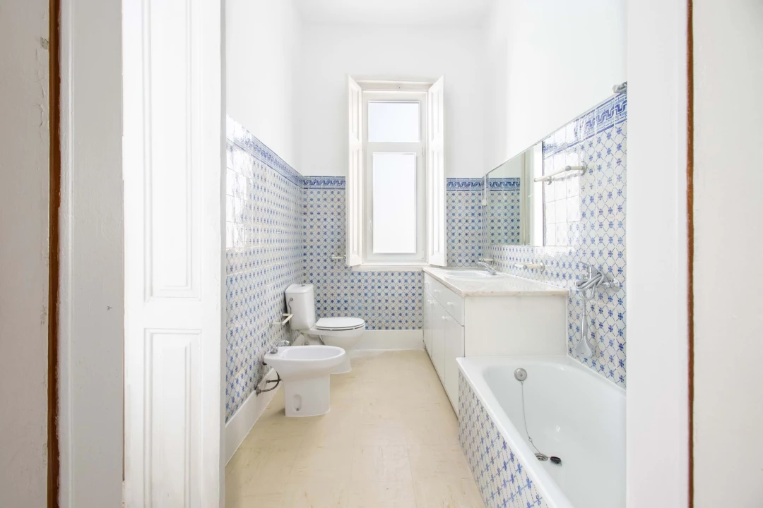 Apartamento T4 para Arrendamento em Alvalade Foto 25