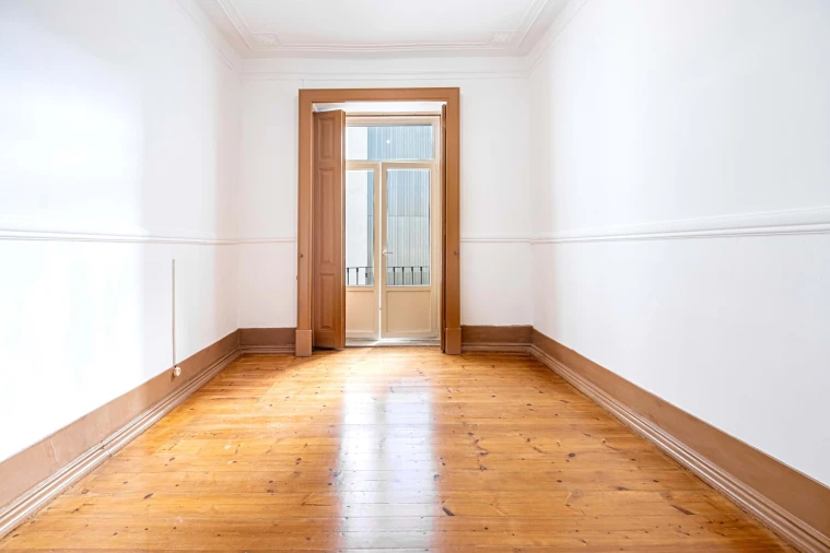 Apartamento T4 para Arrendamento em Alvalade Foto 15