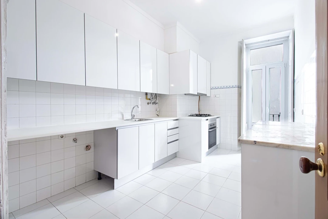 Apartamento T4 para Arrendamento em Alvalade Foto 20