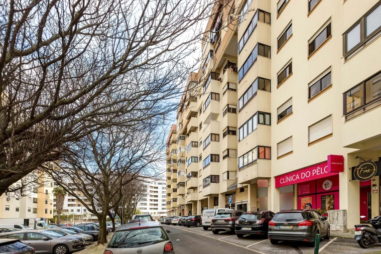 Apartamento T3 para Venda em Loures Foto 26