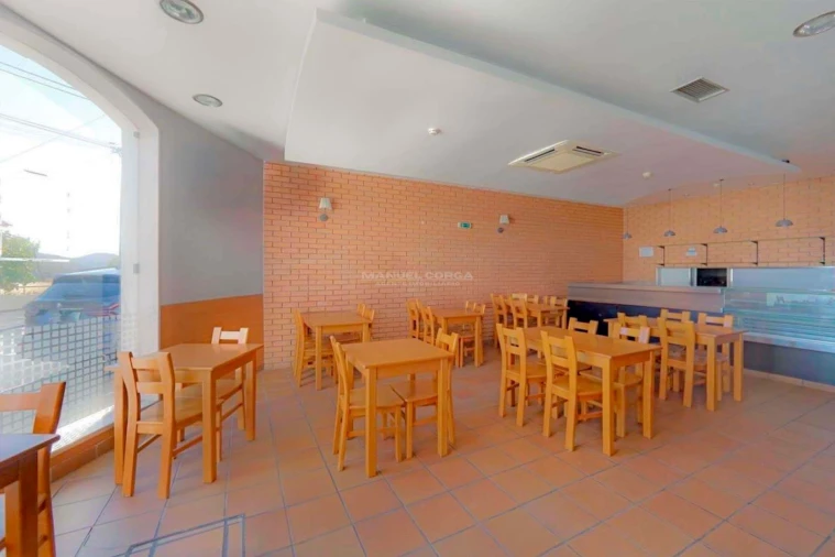 Negócio para Venda em Milharado Foto 3