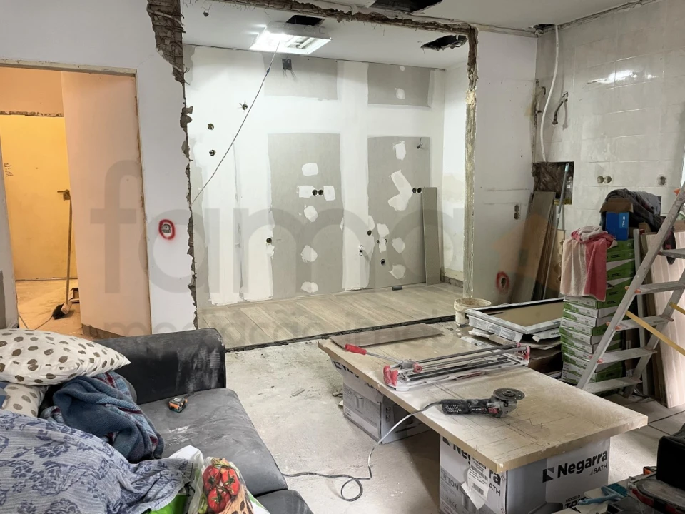 Apartamento T2 para Venda em Campolide Foto 12