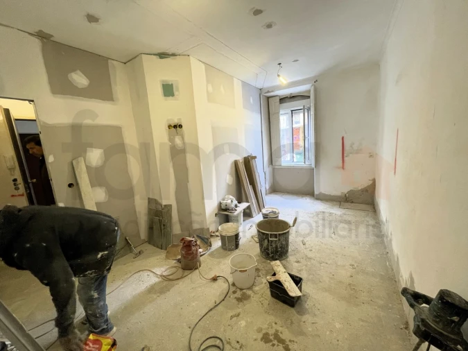 Apartamento T2 para Venda em Campolide Foto 4