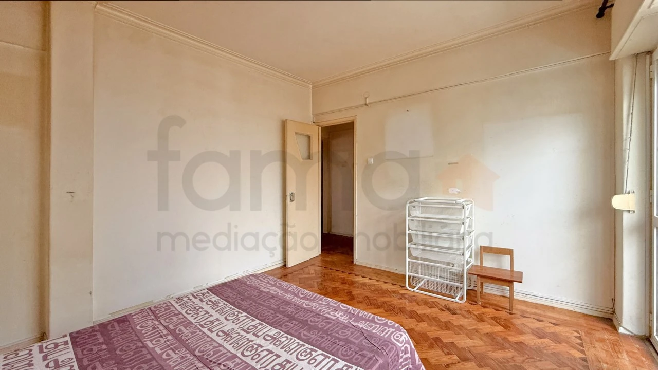 Apartamento T2 para Venda em Queluz e Belas Foto 22