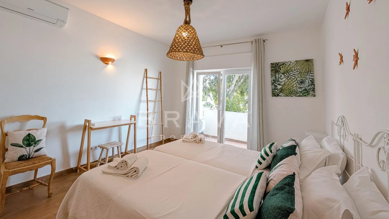 Apartamento T2 para Venda em Albufeira e Olhos de Água Foto 25