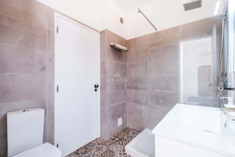 Apartamento T2 para Venda em Albufeira e Olhos de Água Foto 24