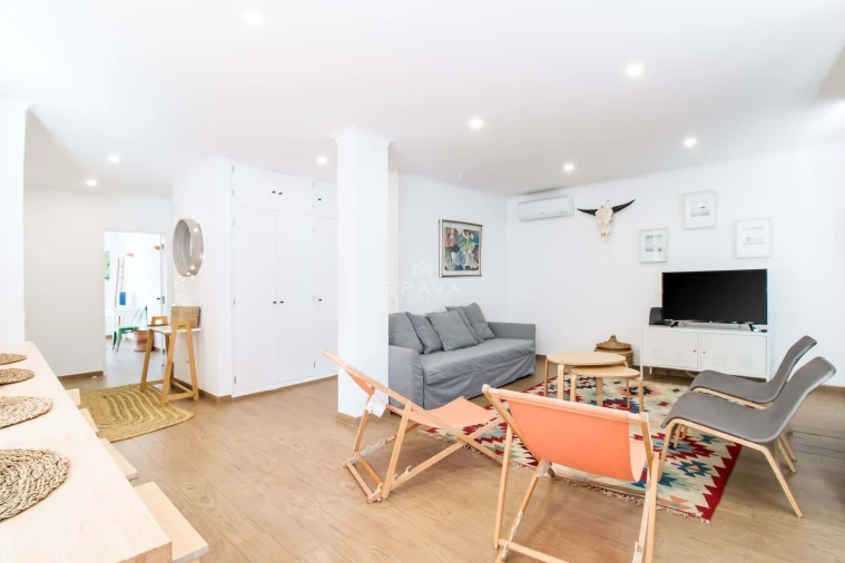 Apartamento T2 para Venda em Albufeira e Olhos de Água Foto 2