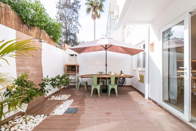 Apartamento T2 para Venda em Albufeira e Olhos de Água Foto 9