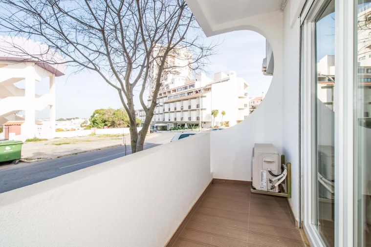 Apartamento T2 para Venda em Albufeira e Olhos de Água Foto 18