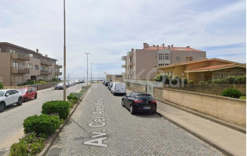 Apartamento T4 para Venda em Arvore Foto 17