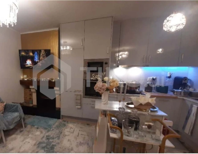 Apartamento T4 para Venda em Arvore Foto 2