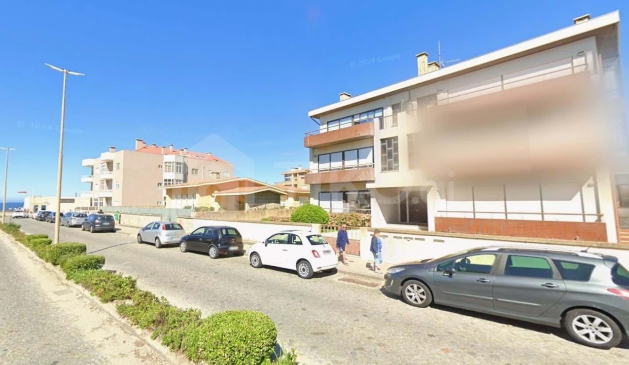 Apartamento T4 para Venda em Arvore Foto 18