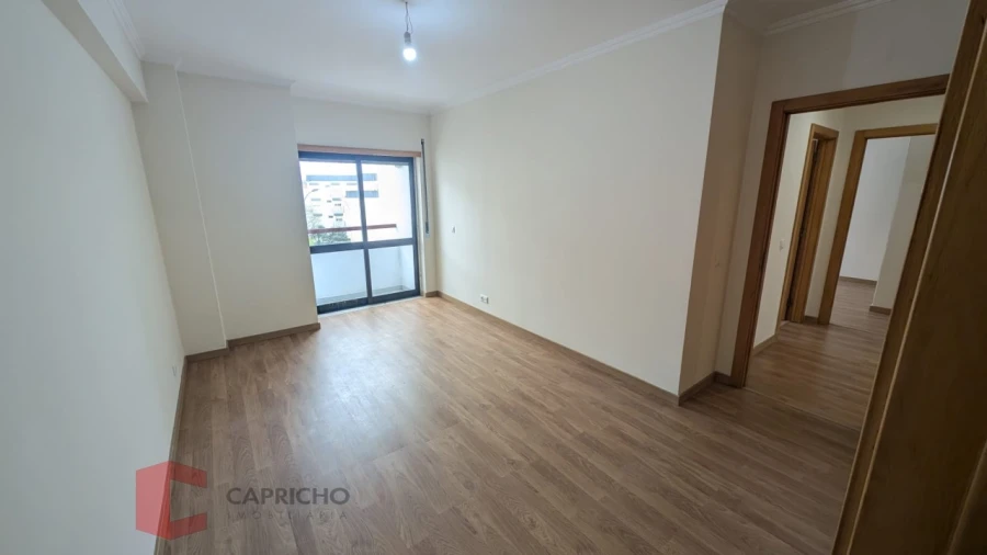 Apartamento T3 para Venda em Rio de Mouro Foto 10