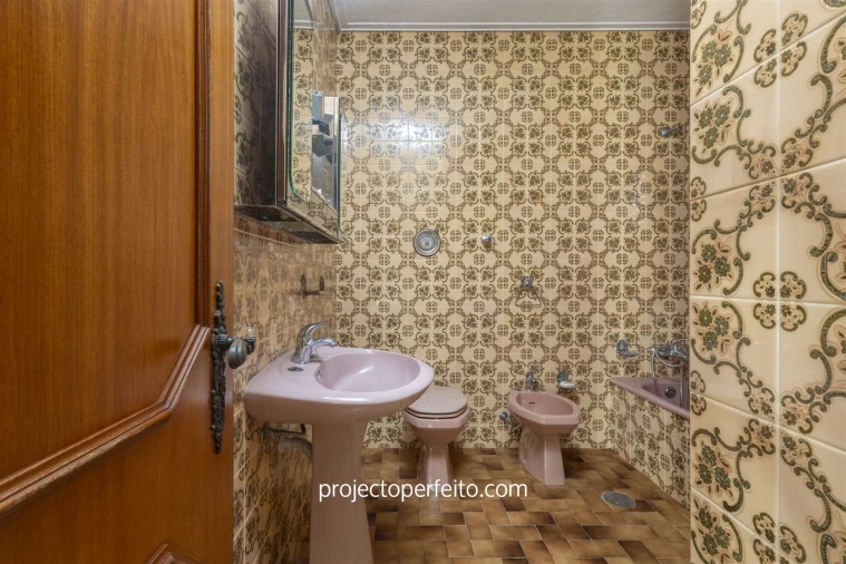 Moradia T4 para Venda em Nogueira da Regedoura Foto 18