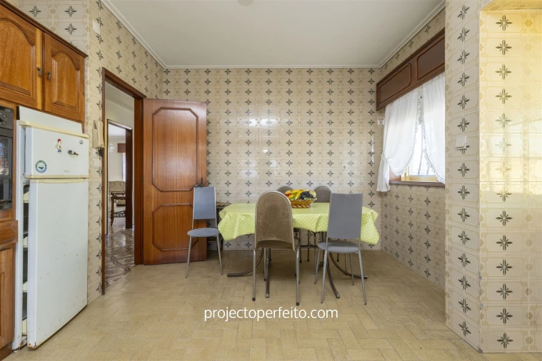 Moradia T4 para Venda em Nogueira da Regedoura Foto 12