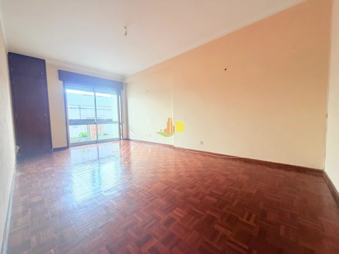 Apartamento T4 para Venda em Buarcos Foto 11