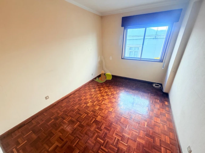 Apartamento T4 para Venda em Buarcos Foto 8