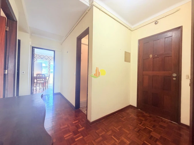 Apartamento T4 para Venda em Buarcos Foto 7