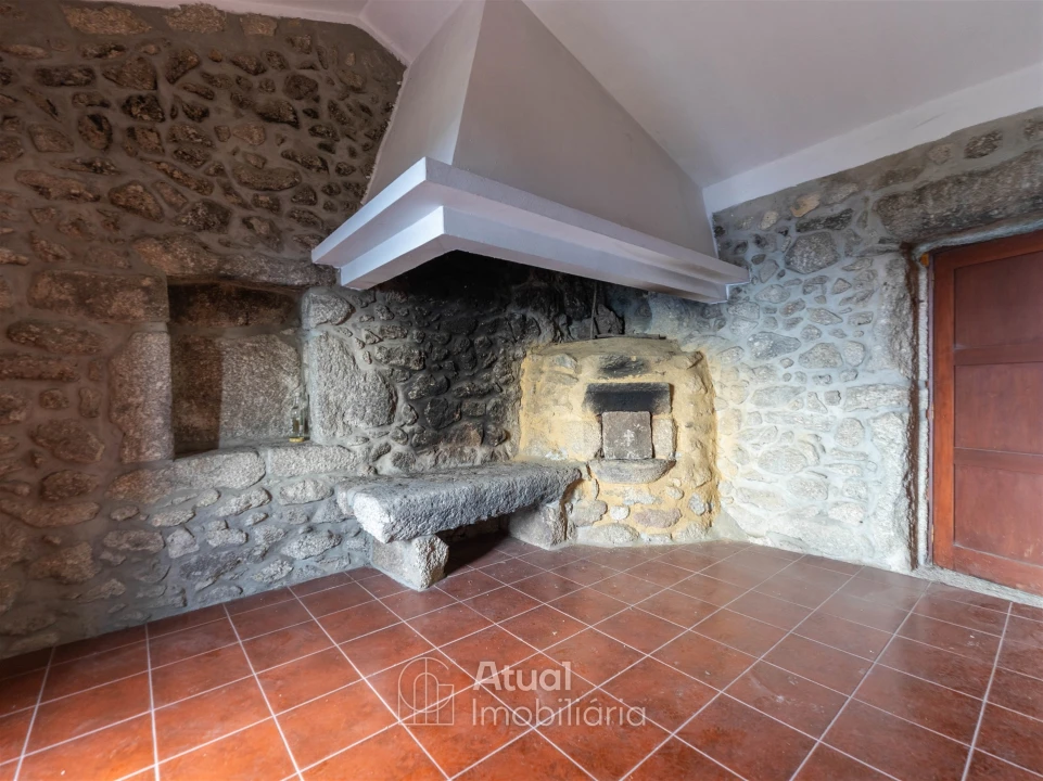 Moradia T3 para Venda em Sande, Vilarinho, Barros e Gomide Foto 19