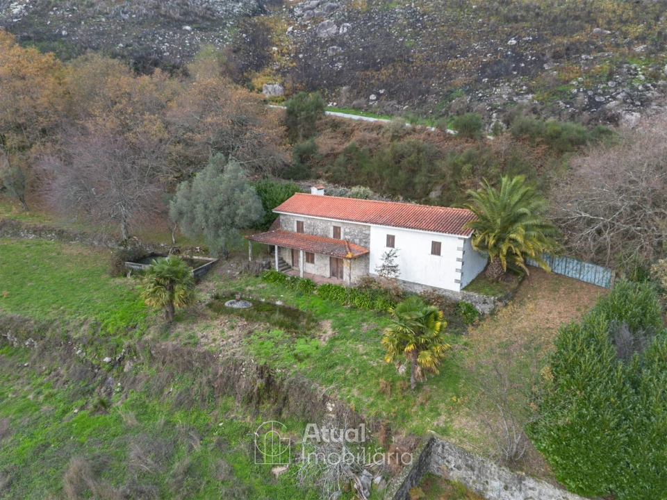 Moradia T3 para Venda em Sande, Vilarinho, Barros e Gomide Foto 8