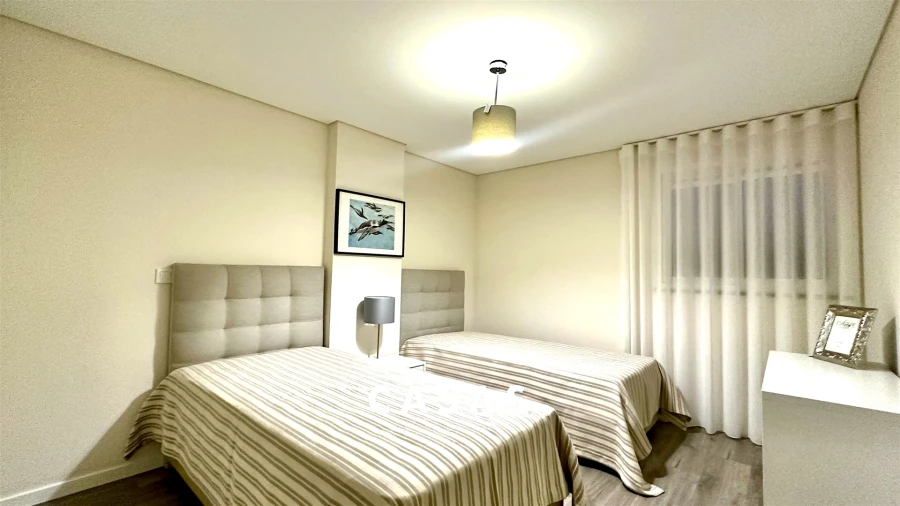 Apartamento T2 para Venda em Funchal (Se) Foto 16