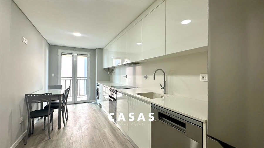 Apartamento T2 para Venda em Funchal (Se) Foto 9