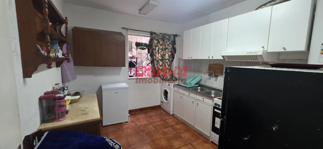 Apartamento T2 para Venda em Viseu Foto 3