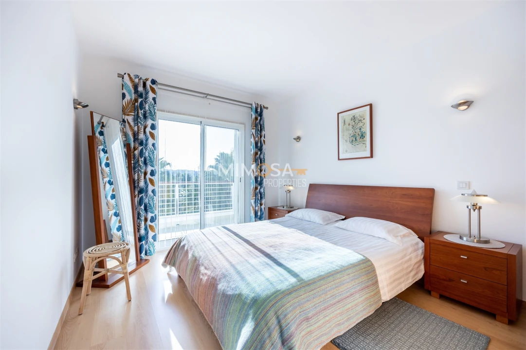 Apartamento T1 para Venda em Lagos (São Sebastião e Santa Maria) Foto 9