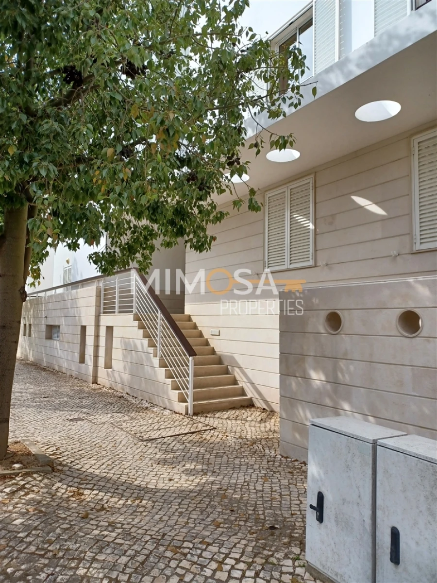 Apartamento T1 para Venda em Lagos (São Sebastião e Santa Maria) Foto 22