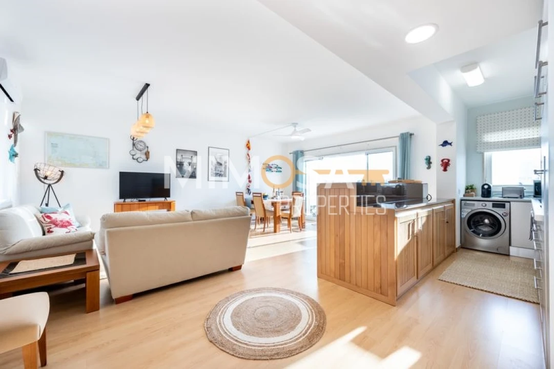 Apartamento T1 para Venda em Lagos (São Sebastião e Santa Maria) Foto 6