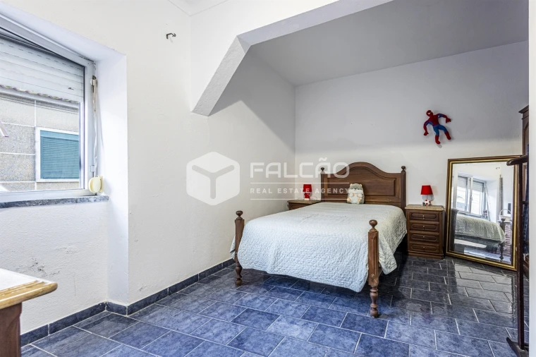 Moradia T3 para Venda em Romeira e Várzea Foto 5