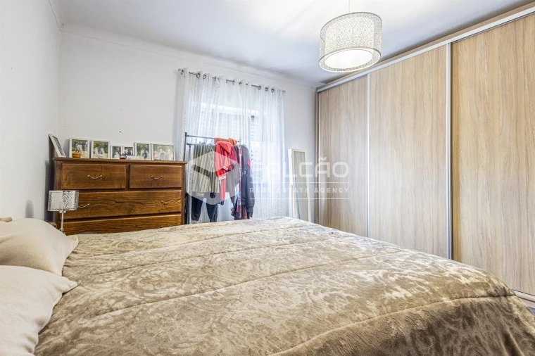 Moradia T3 para Venda em Romeira e Várzea Foto 7