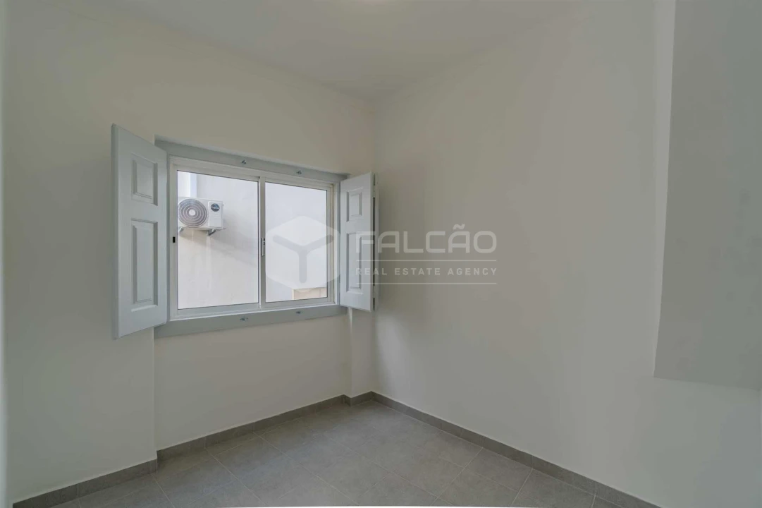 Moradia T3 para Arrendamento em Pernes Foto 28