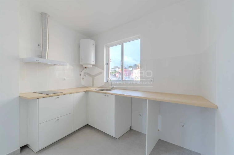 Moradia T3 para Arrendamento em Pernes Foto 7