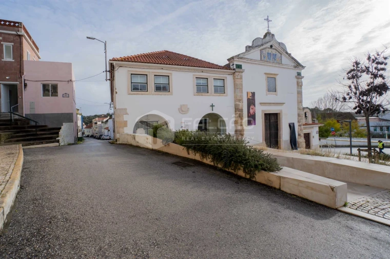 Moradia T3 para Arrendamento em Pernes Foto 46