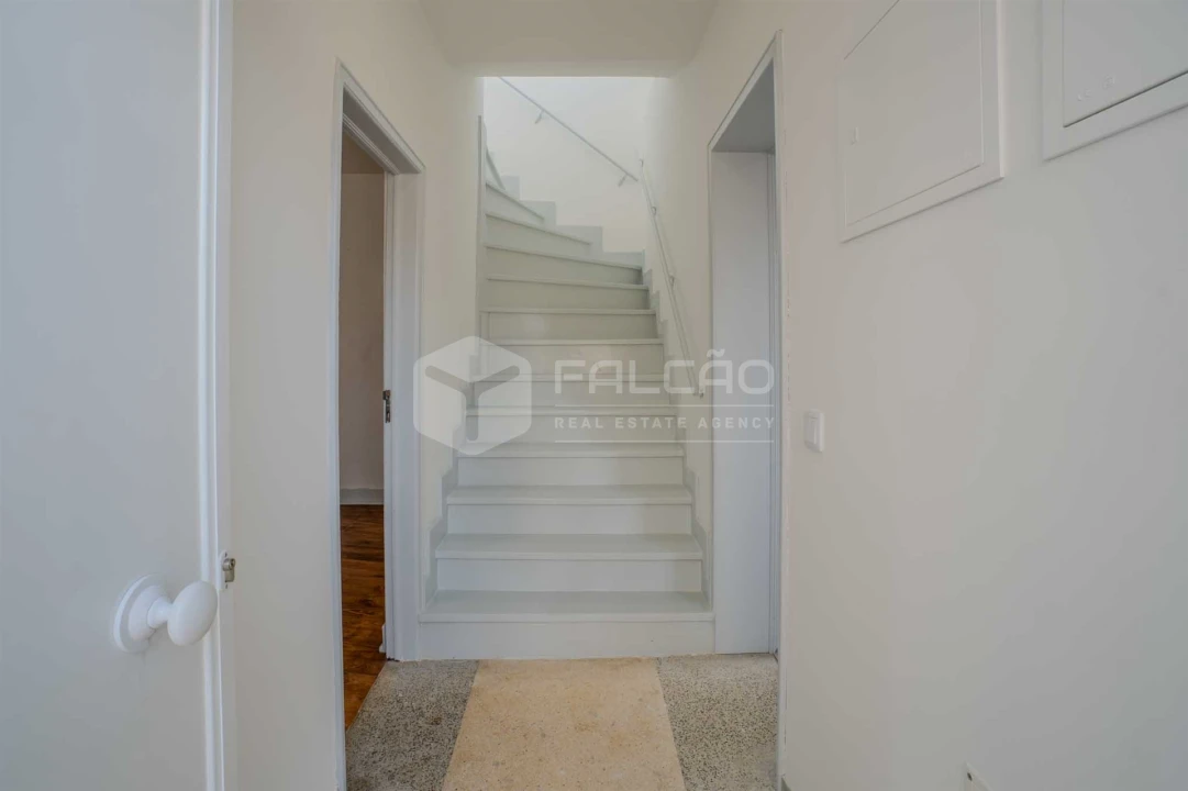 Moradia T3 para Arrendamento em Pernes Foto 4