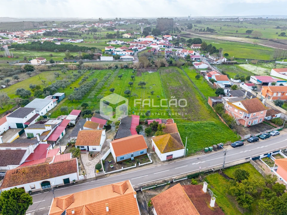 Moradia T4 para Venda em Alcanhões Foto 33