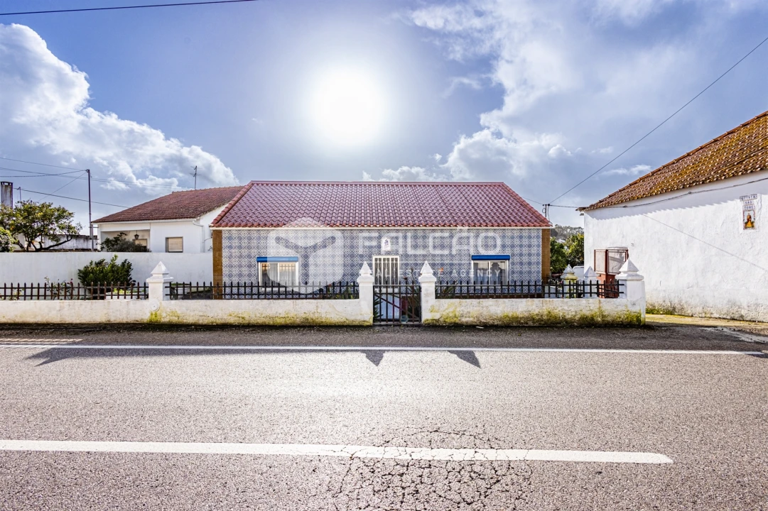 Moradia T4 para Venda em Alcanhões Foto 27